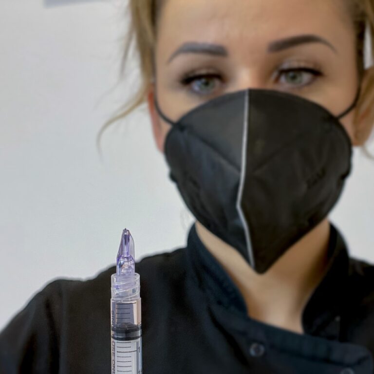 zabieg mezoterapii igłowej